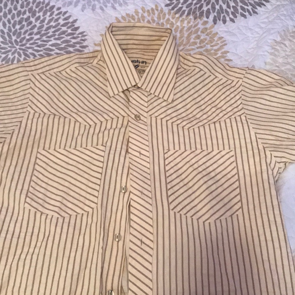 A stripped shirt.
